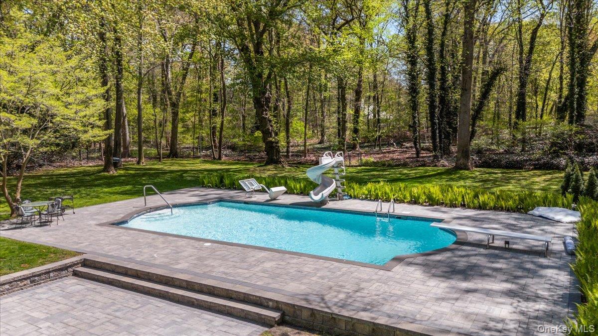 5 Fox Lane Property Photo 49