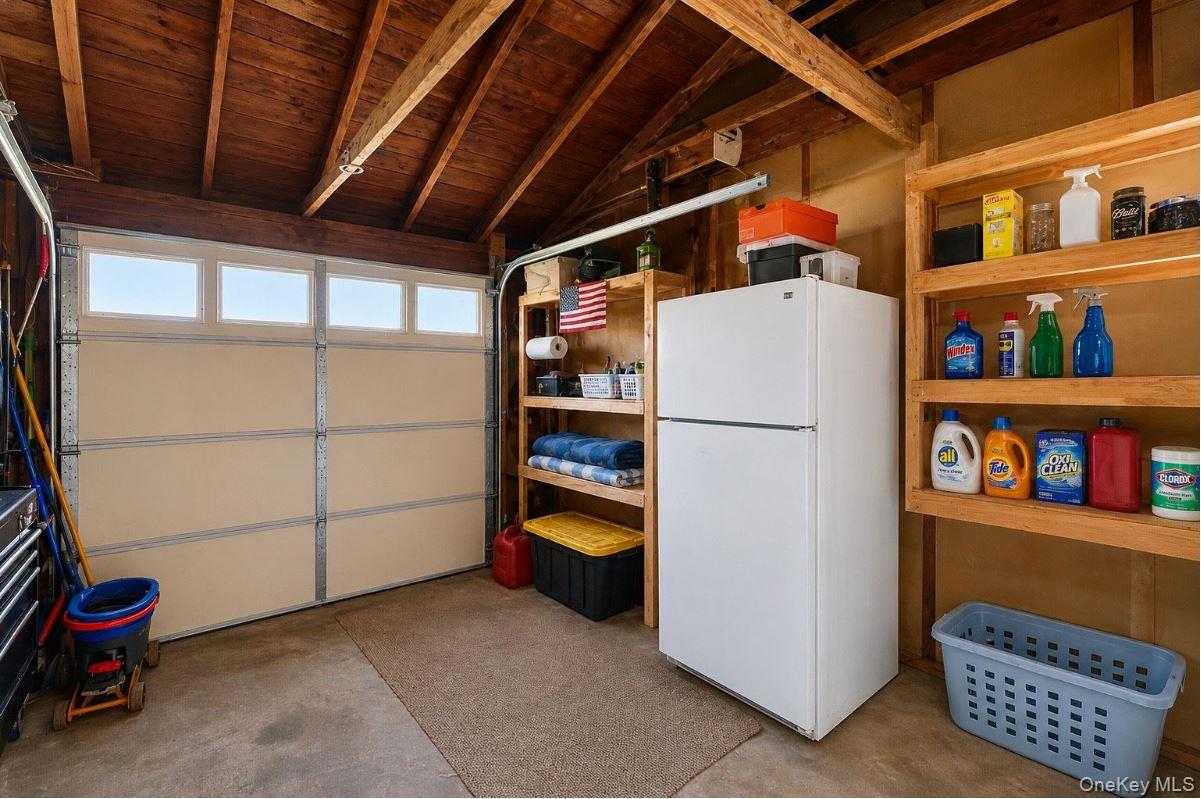 1433 Manatuck Boulevard Property Photo 22