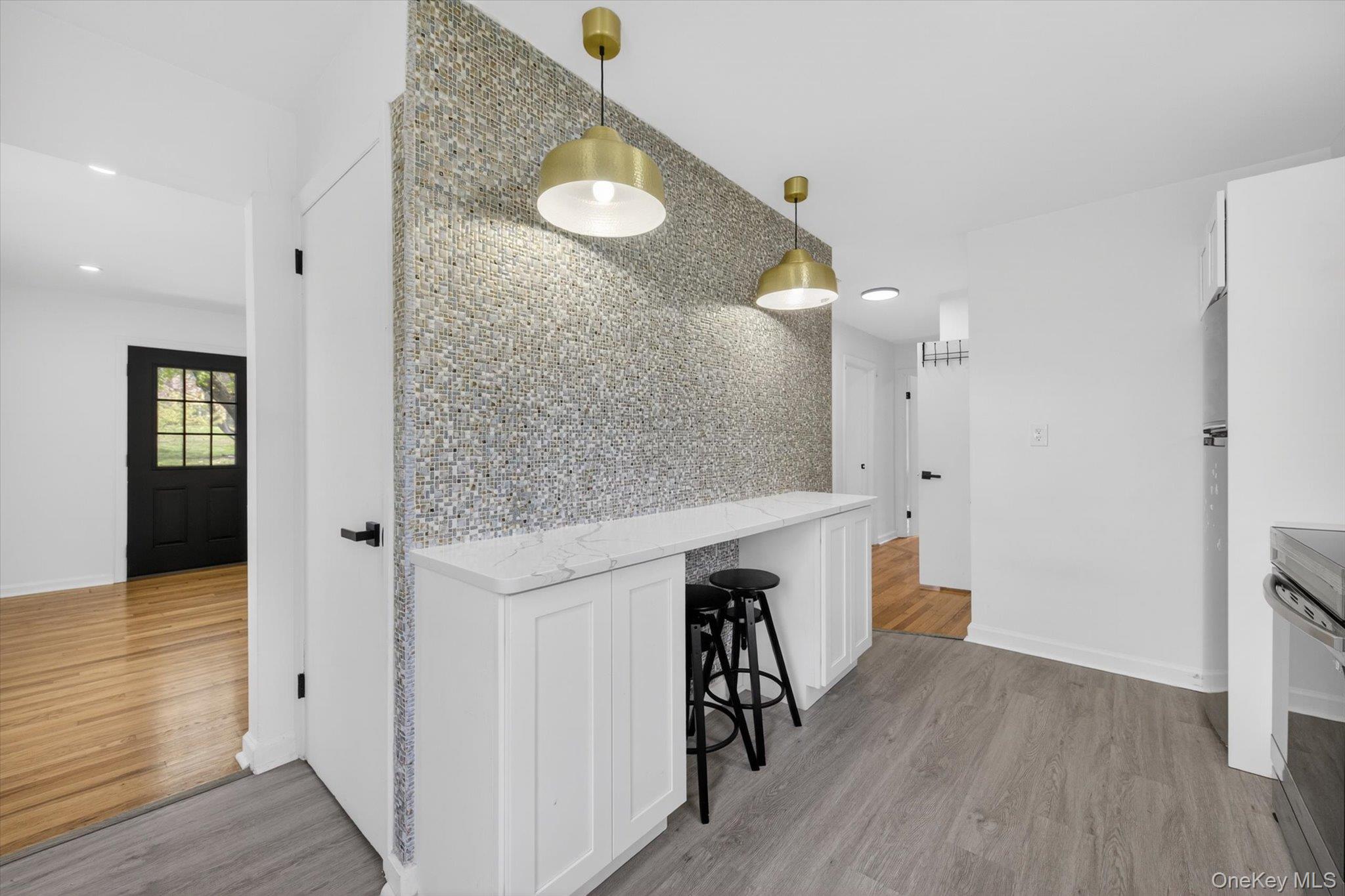 14 Roslyn Street Property Photo 4