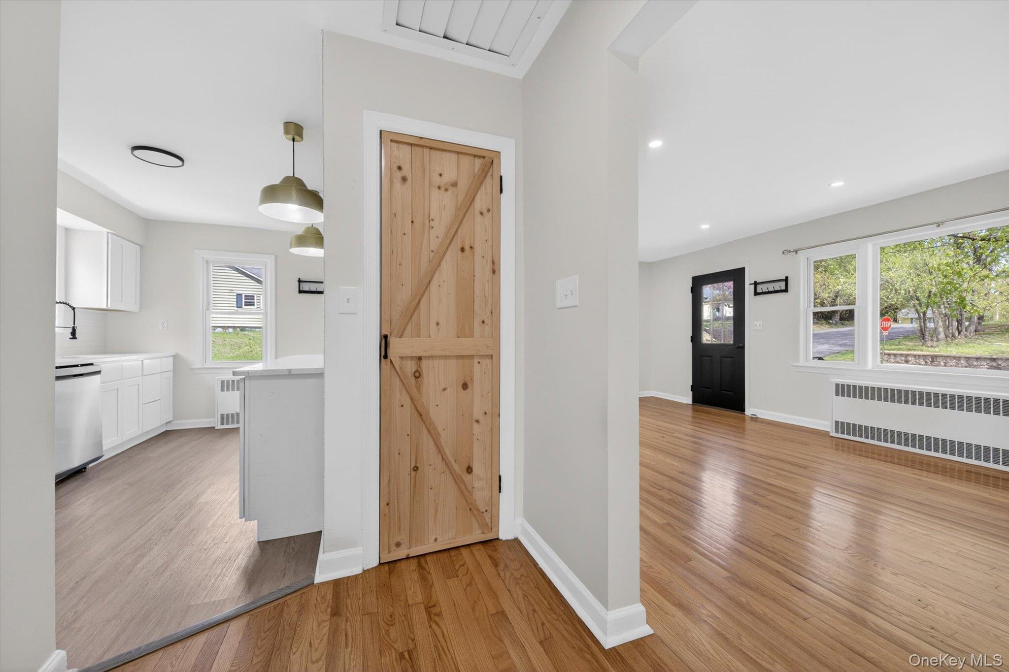 14 Roslyn Street Property Photo 8