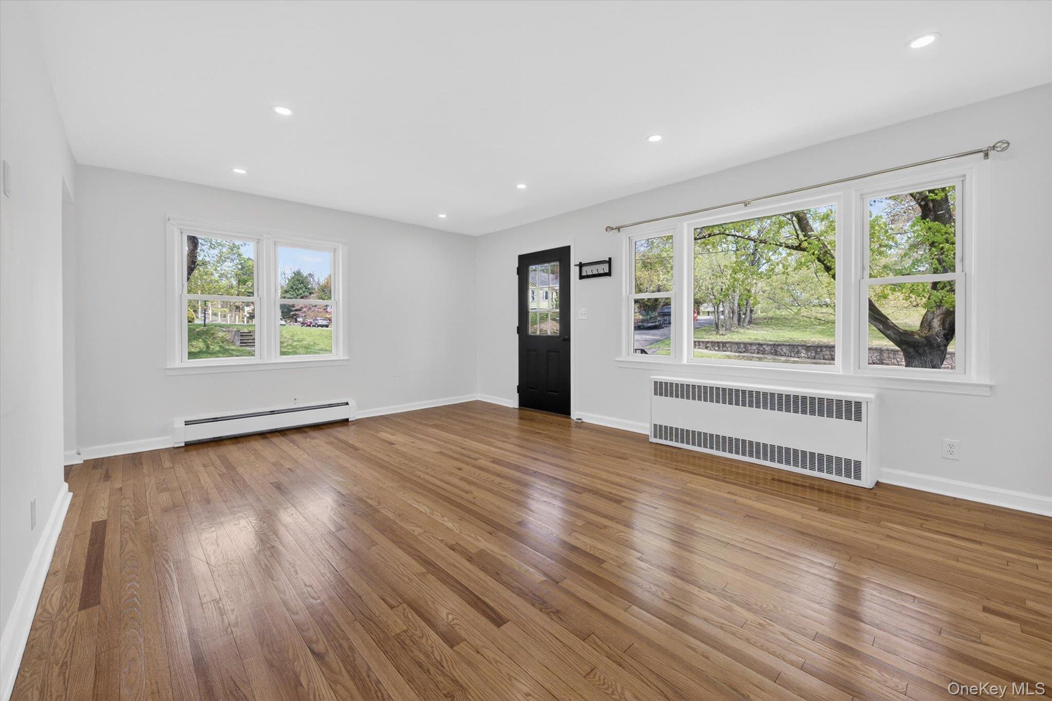 14 Roslyn Street Property Photo 9