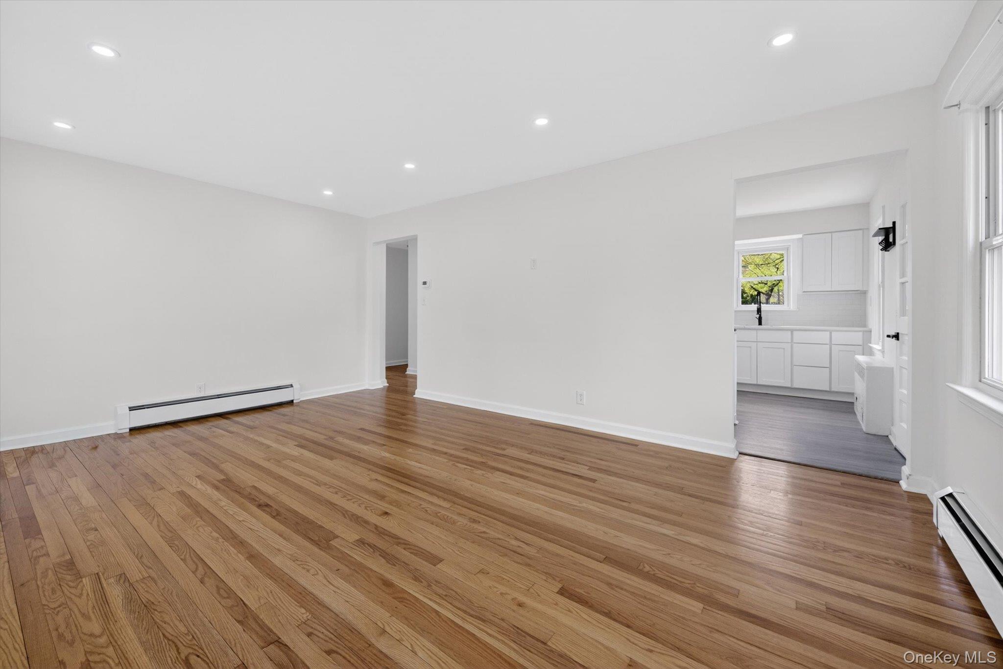 14 Roslyn Street Property Photo 10