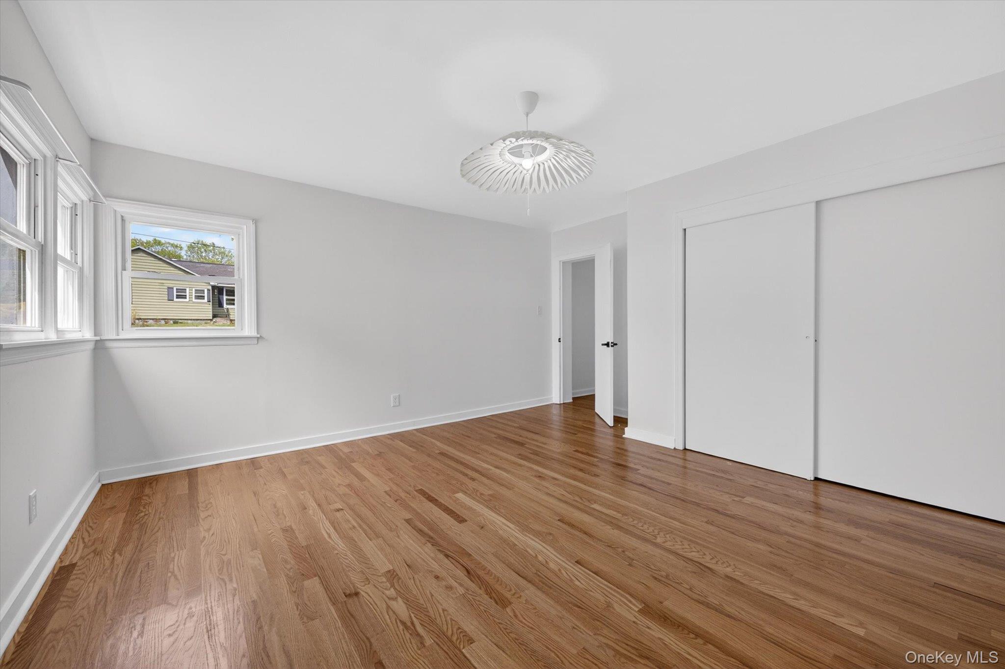 14 Roslyn Street Property Photo 15