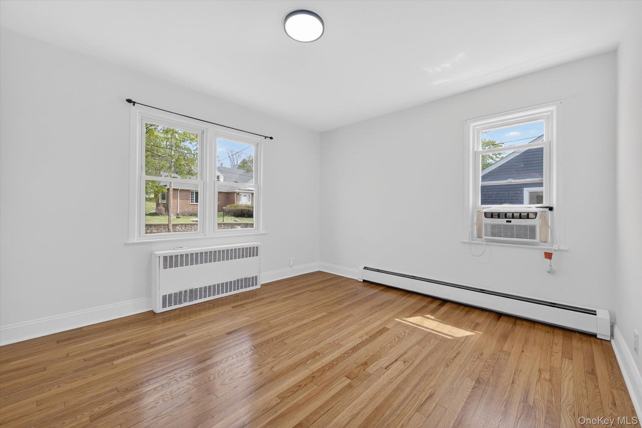14 Roslyn Street Property Photo 17