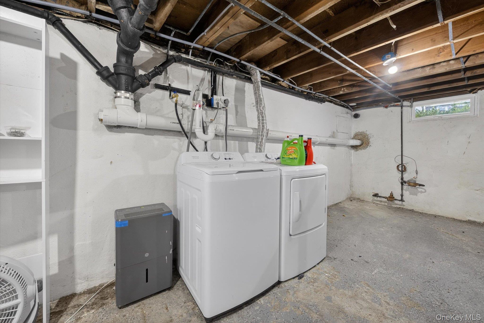 14 Roslyn Street Property Photo 24
