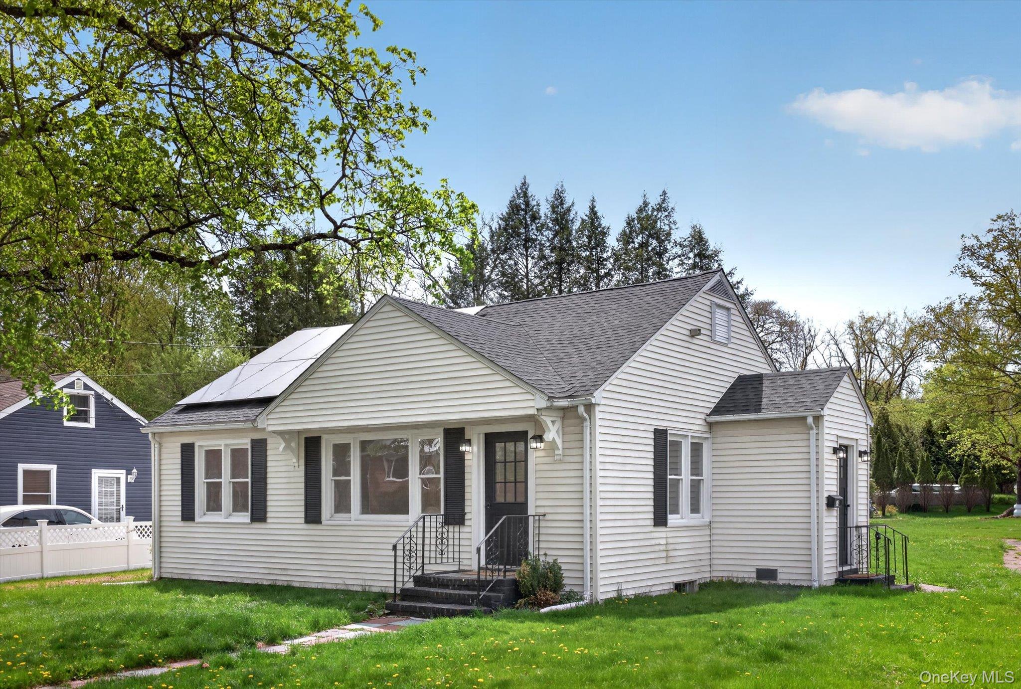 14 Roslyn Street Property Photo 27