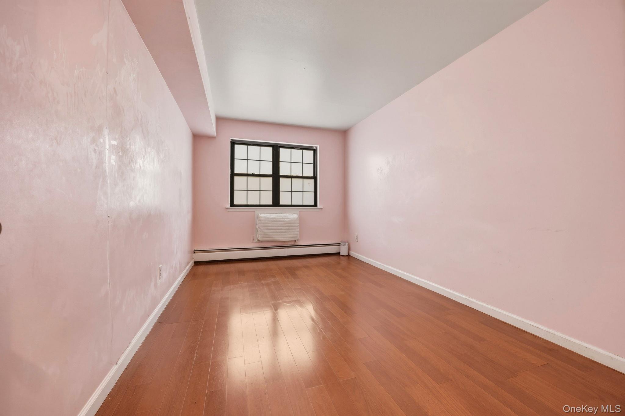 240-43 69 Avenue Property Photo 33