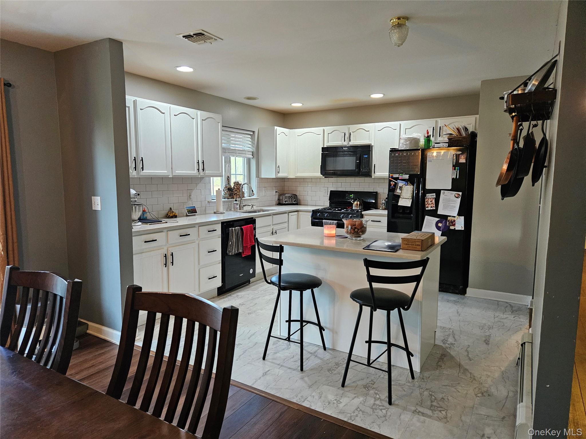 35 Maple Avenue Property Photo 5