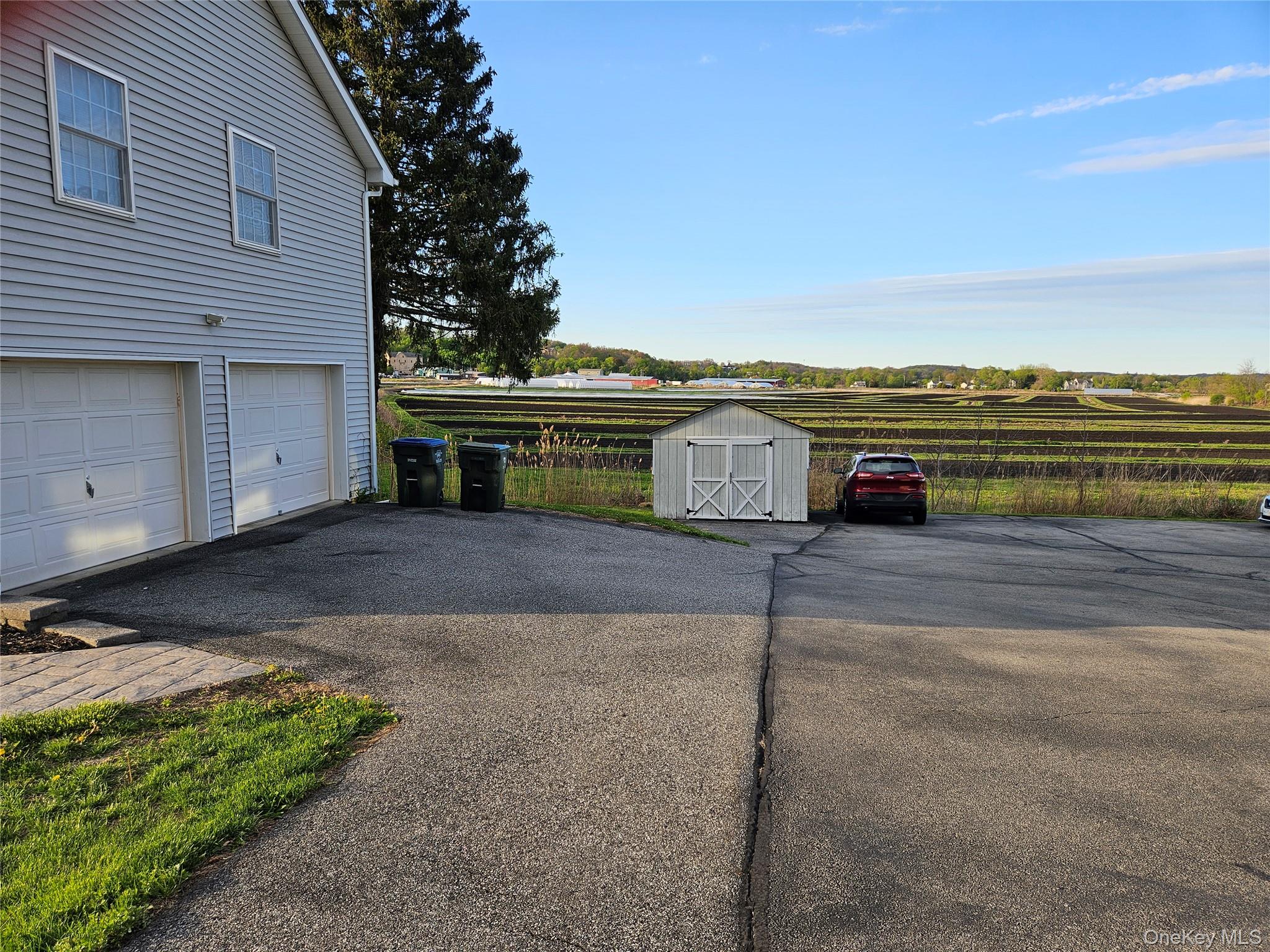 35 Maple Avenue Property Photo 25