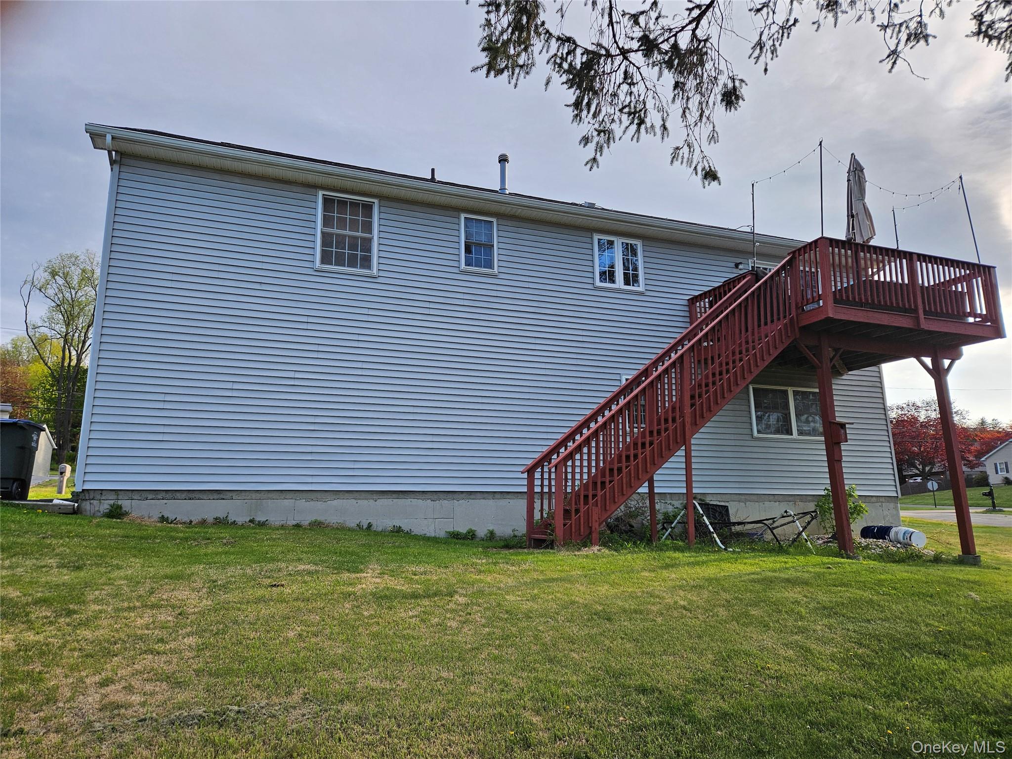 35 Maple Avenue Property Photo 27