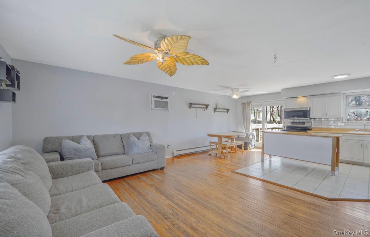 15 Maplewood Drive Property Photo 14