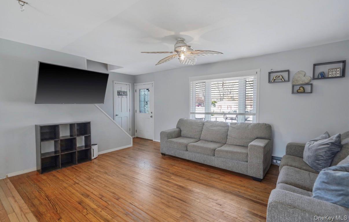 15 Maplewood Drive Property Photo 16