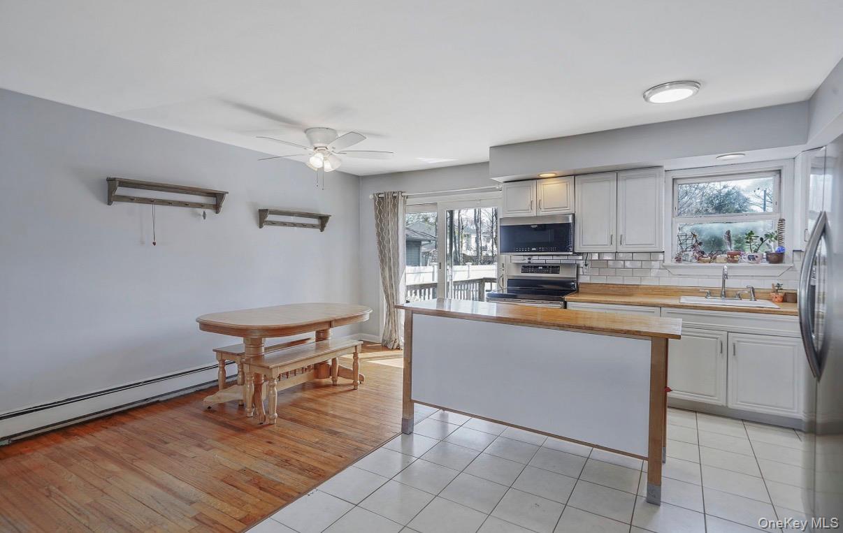 15 Maplewood Drive Property Photo 17