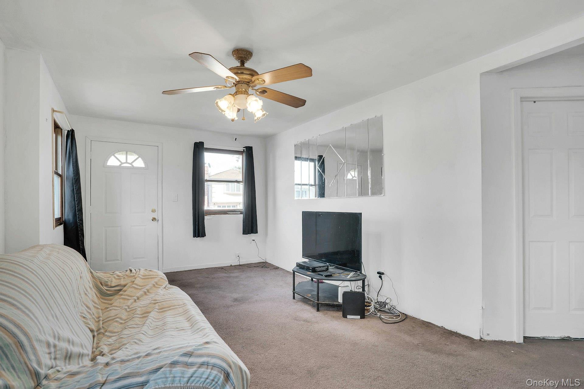 111 S 4th Street Property Photo 6