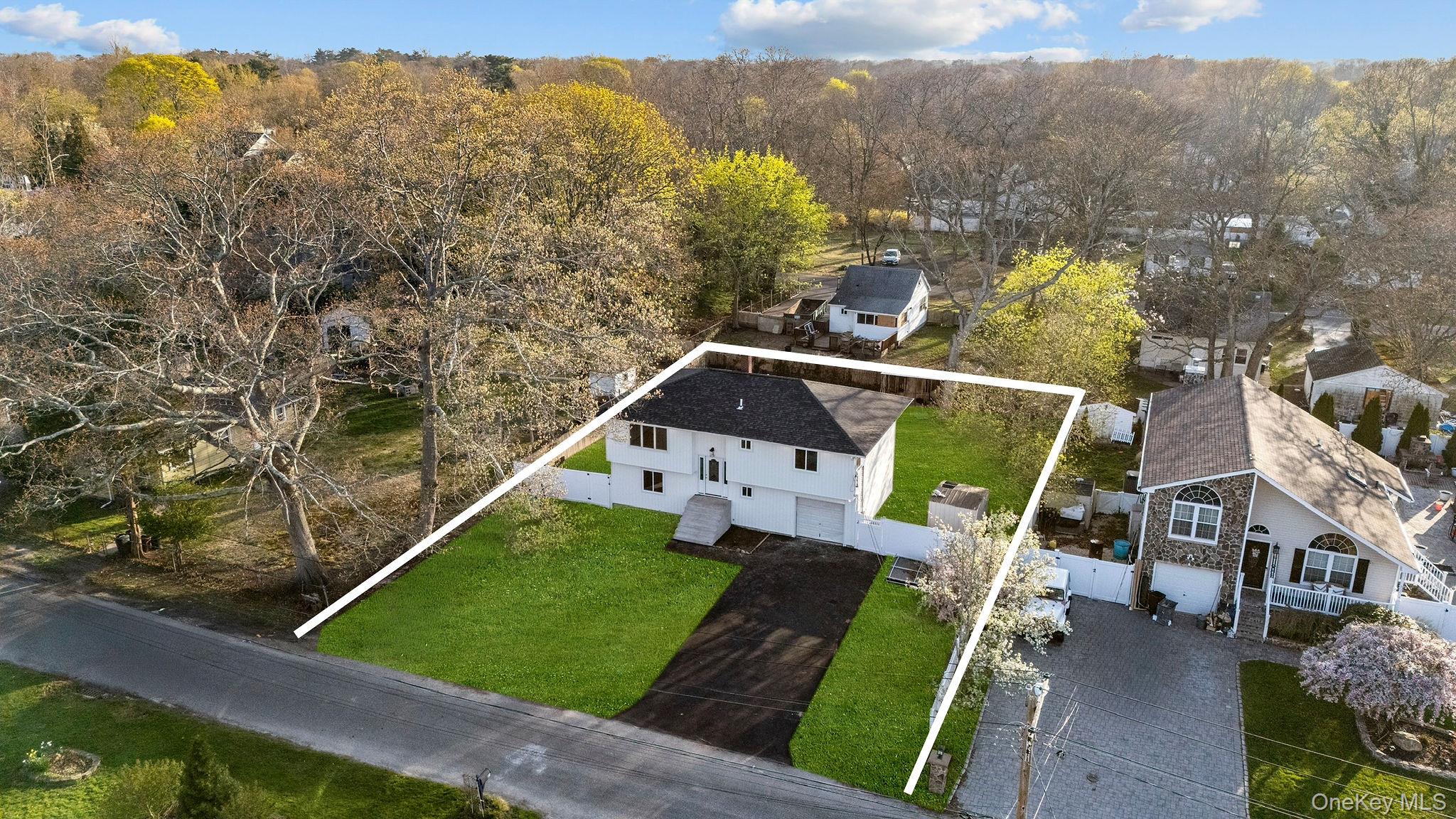 40 Alder Drive Property Photo 4