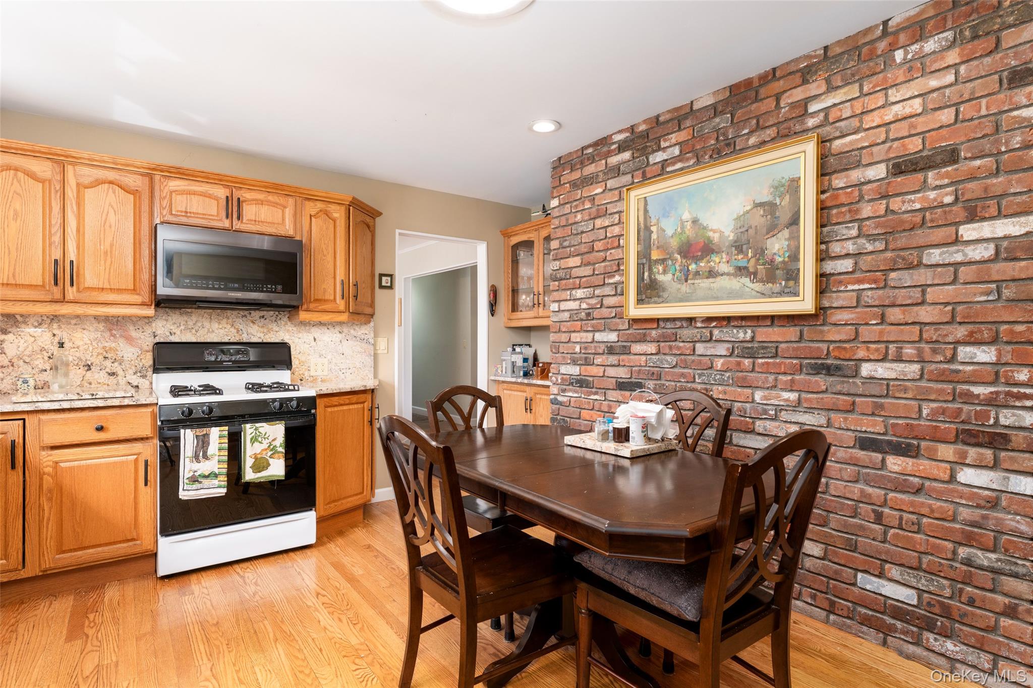 4 Hampton Harbor Lane Property Photo 17
