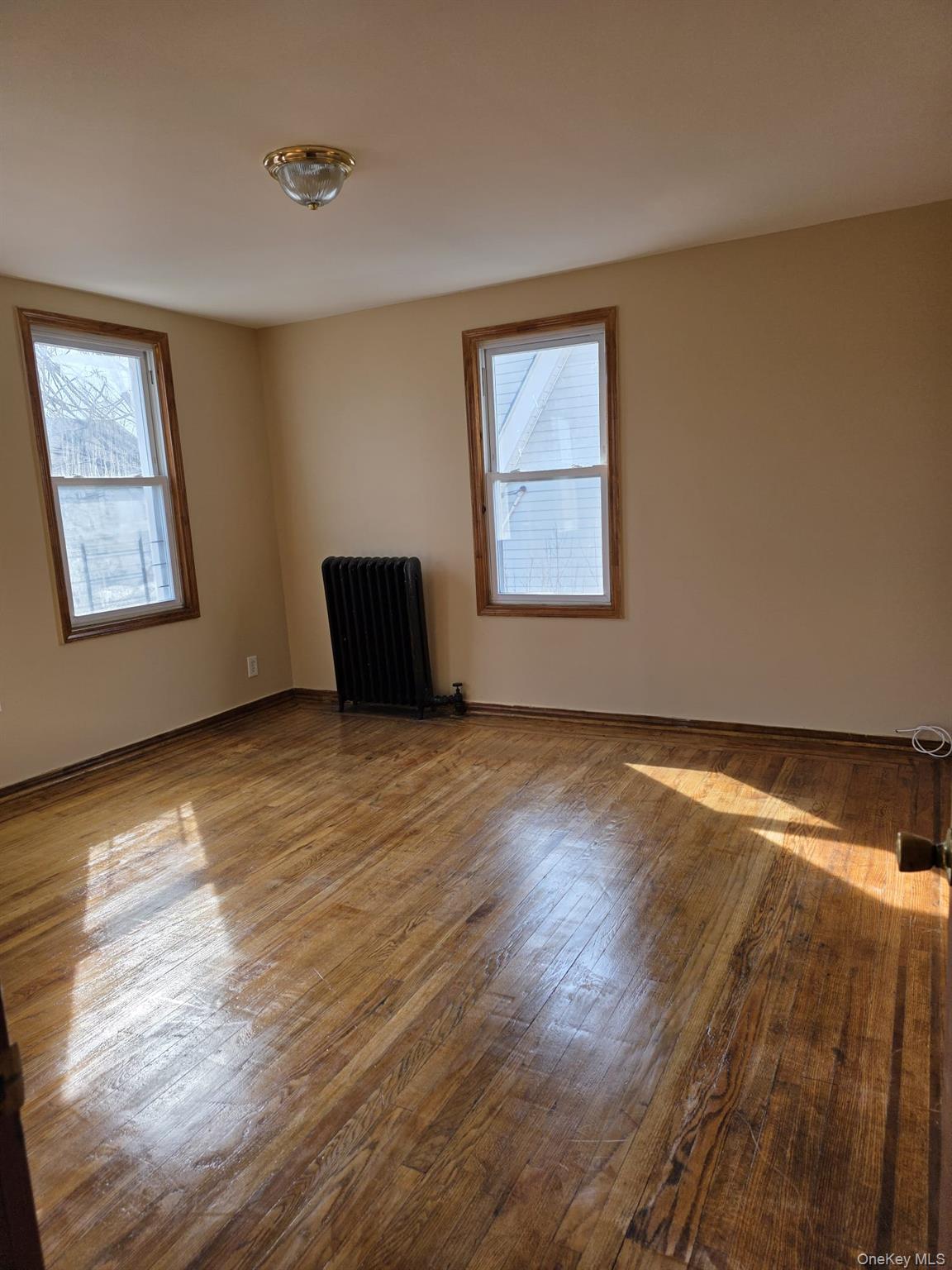 178-45 145th Road Property Photo 4