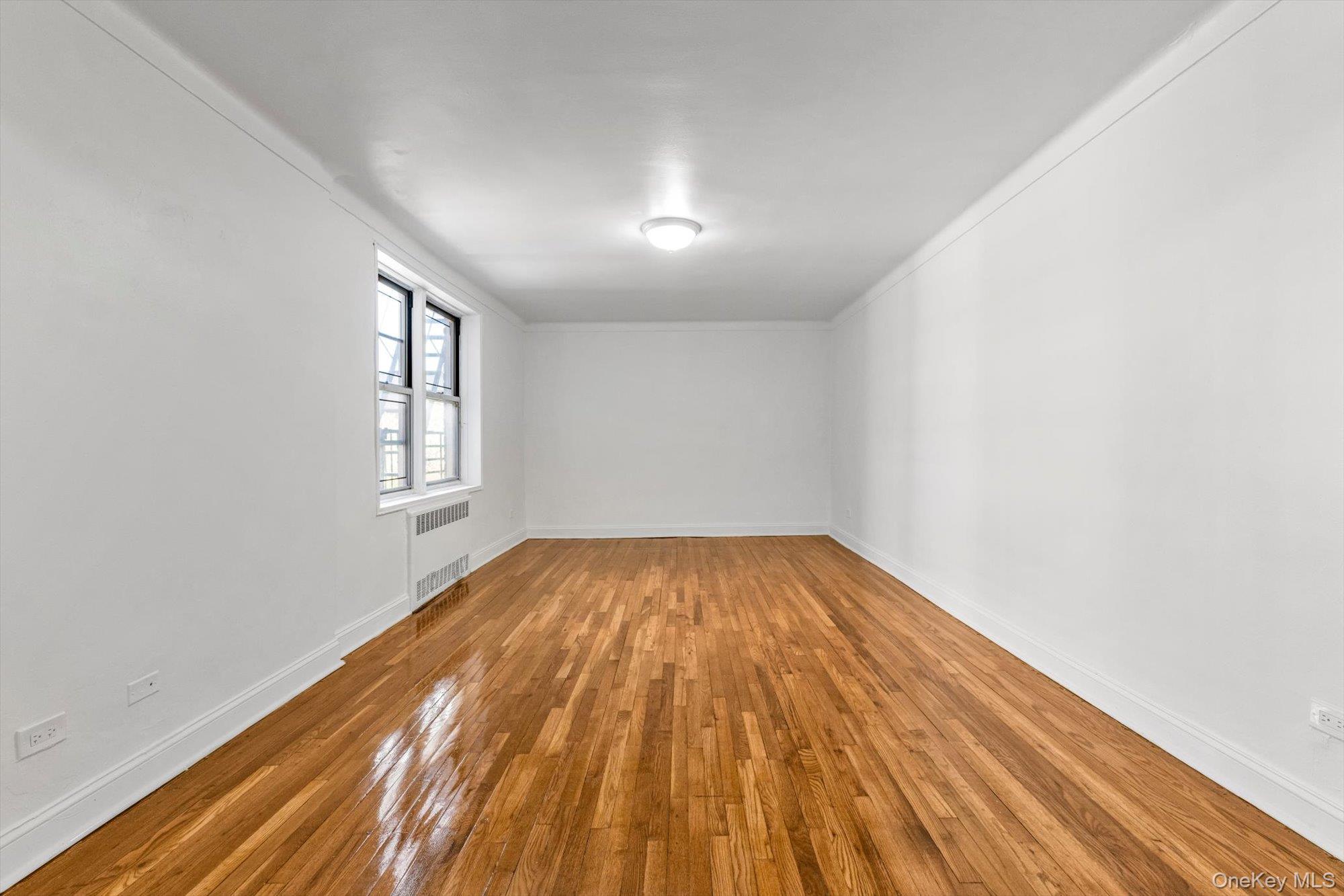 67-12 Yellowstone Boulevard E5 Property Photo 2