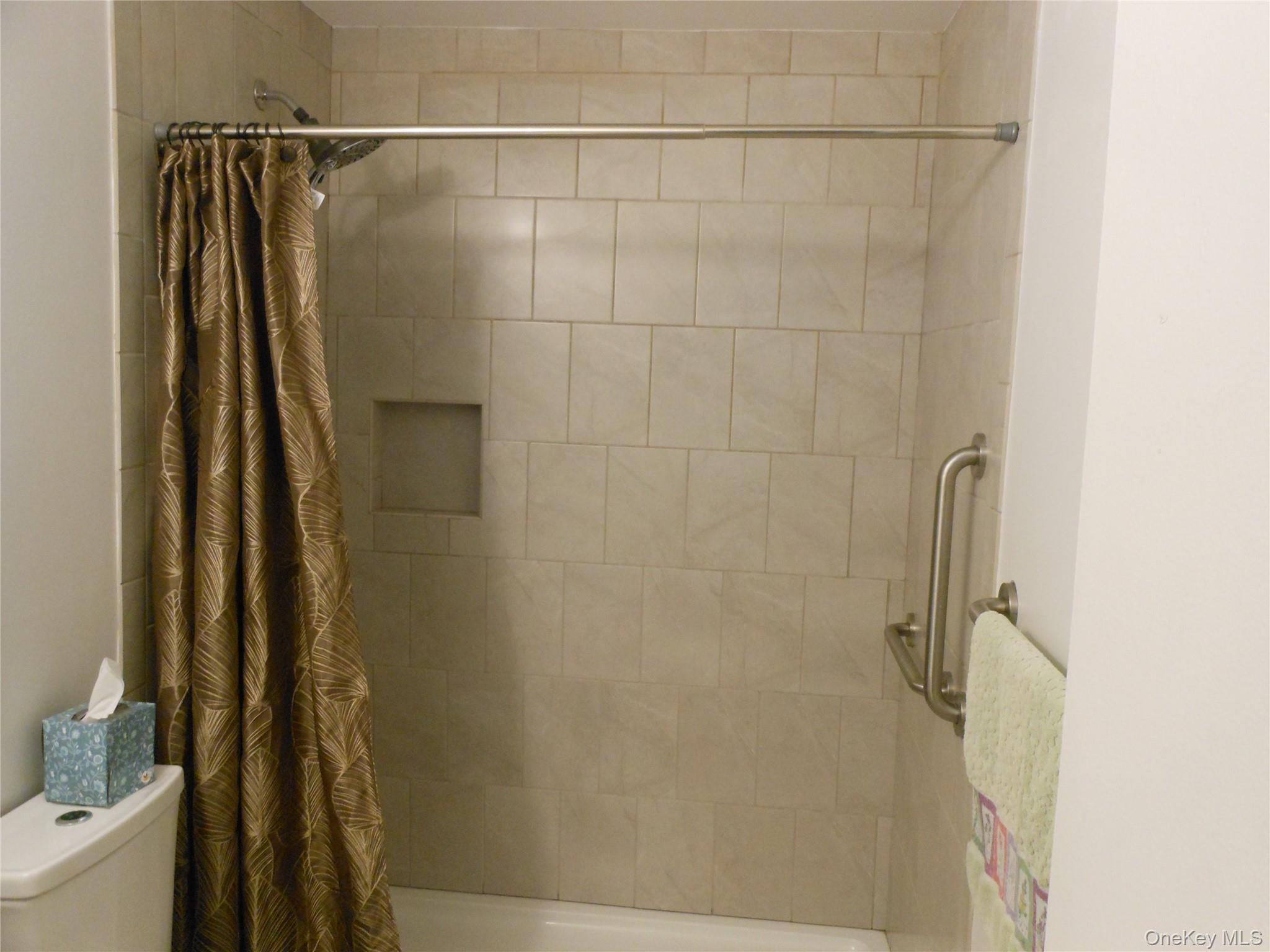 86 Birchwood Road 402 Property Photo 11