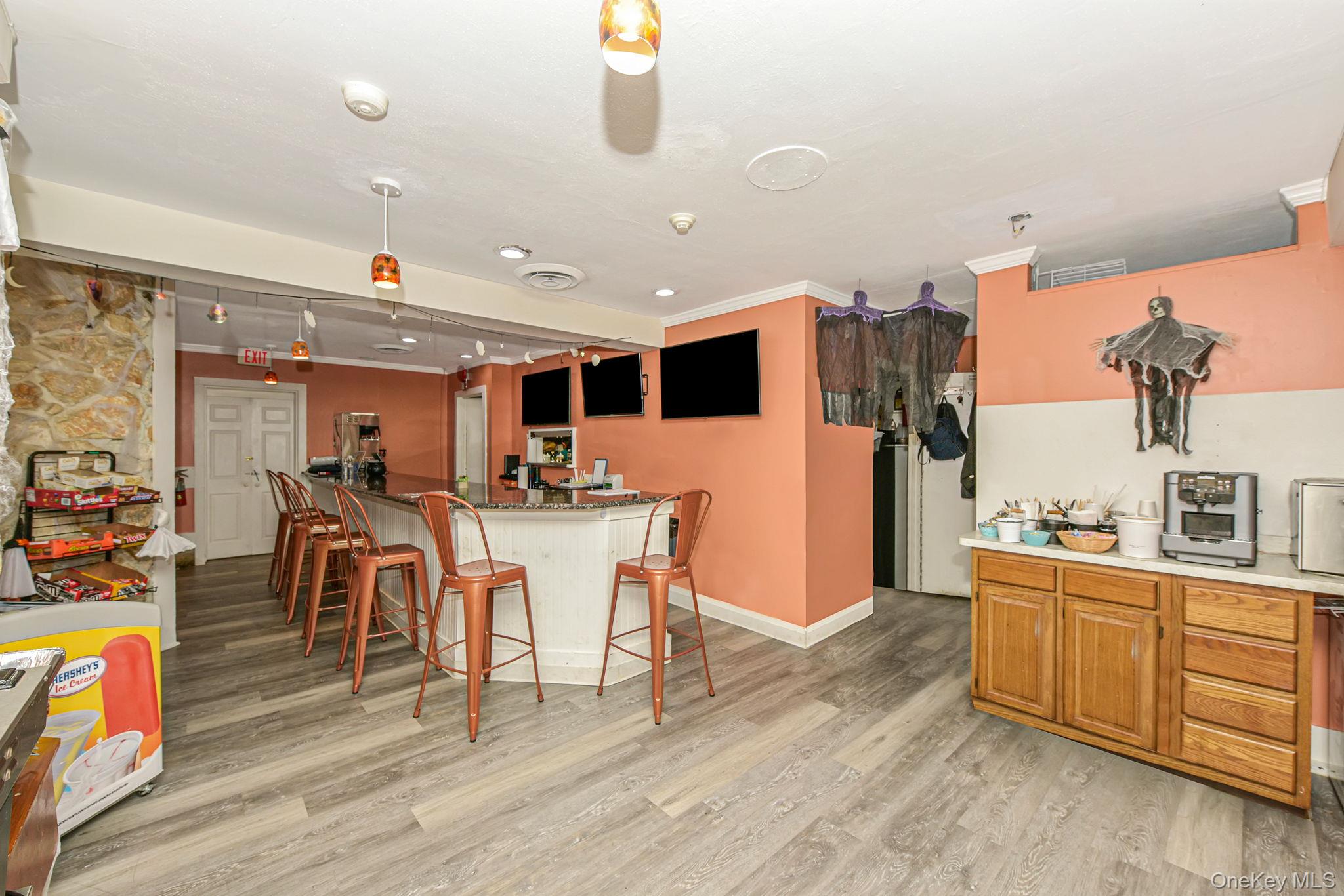 86 Birchwood Road 402 Property Photo 44