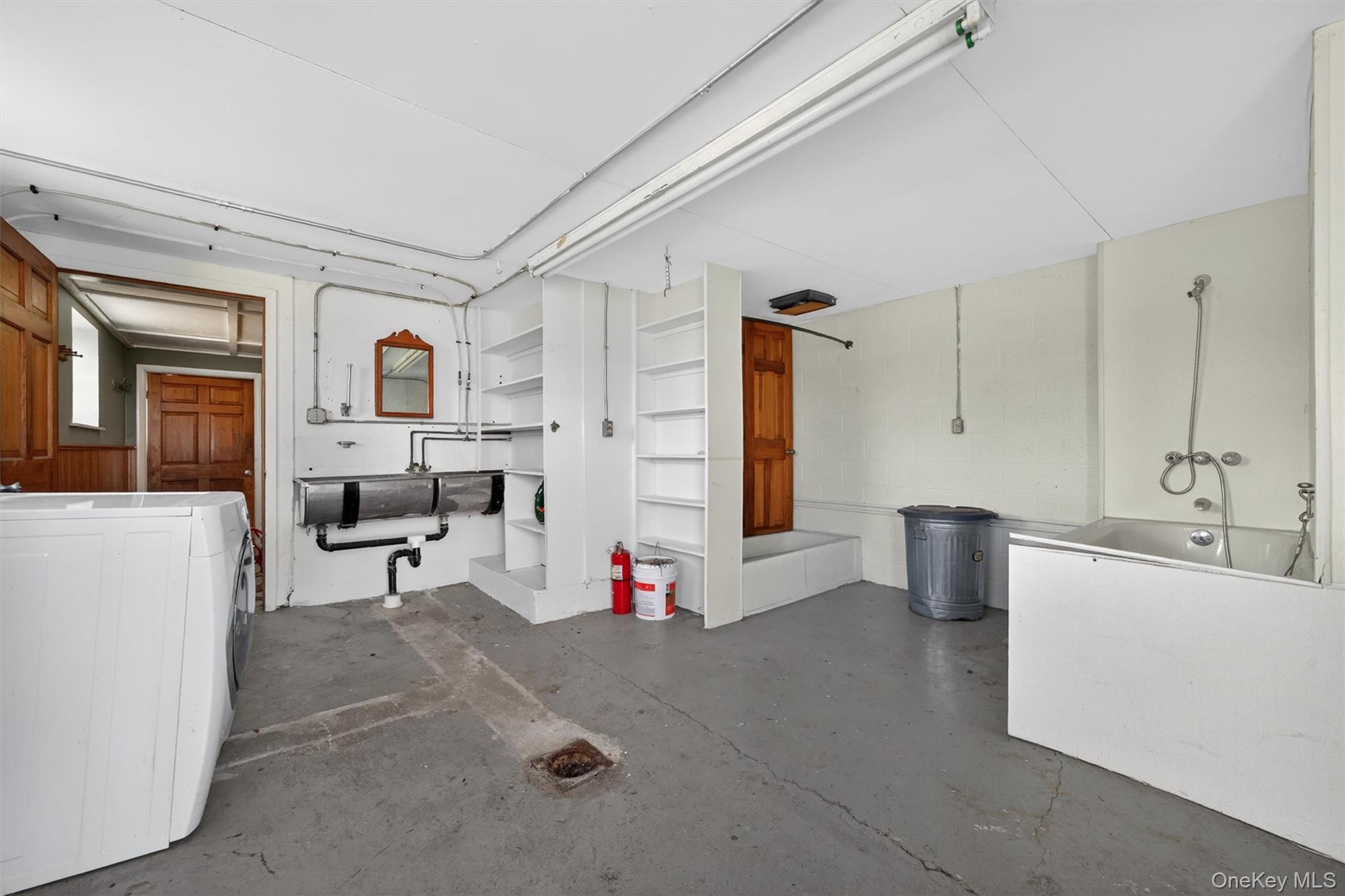285 Maple Avenue Property Photo 37