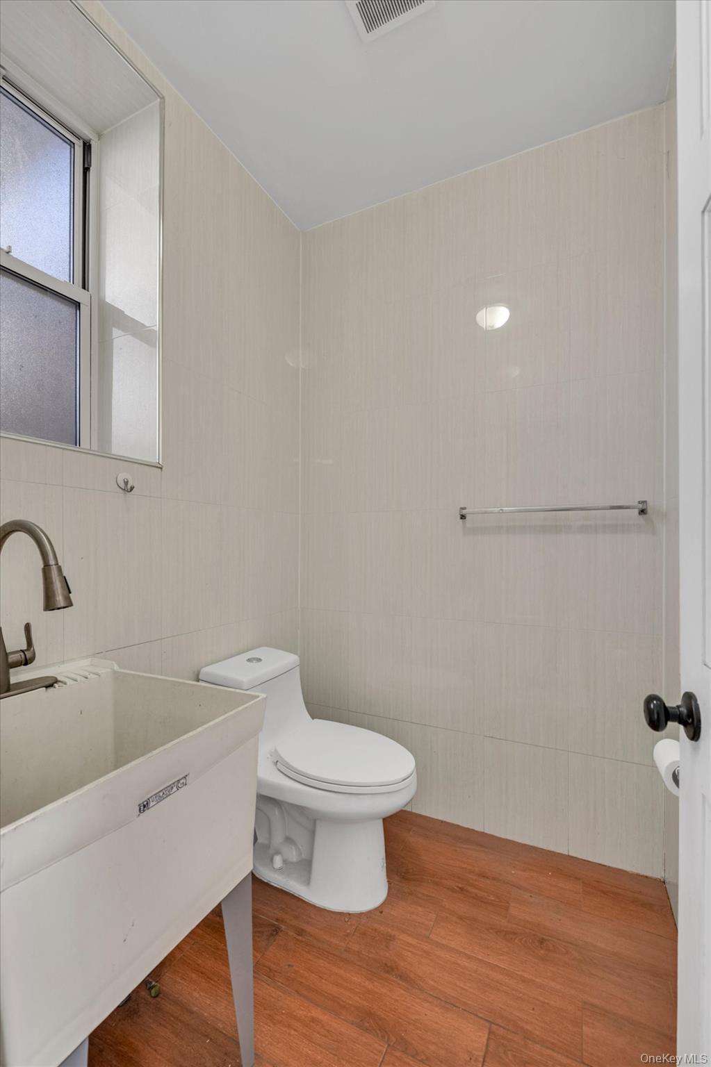 8421 7th Avenue Property Photo 6