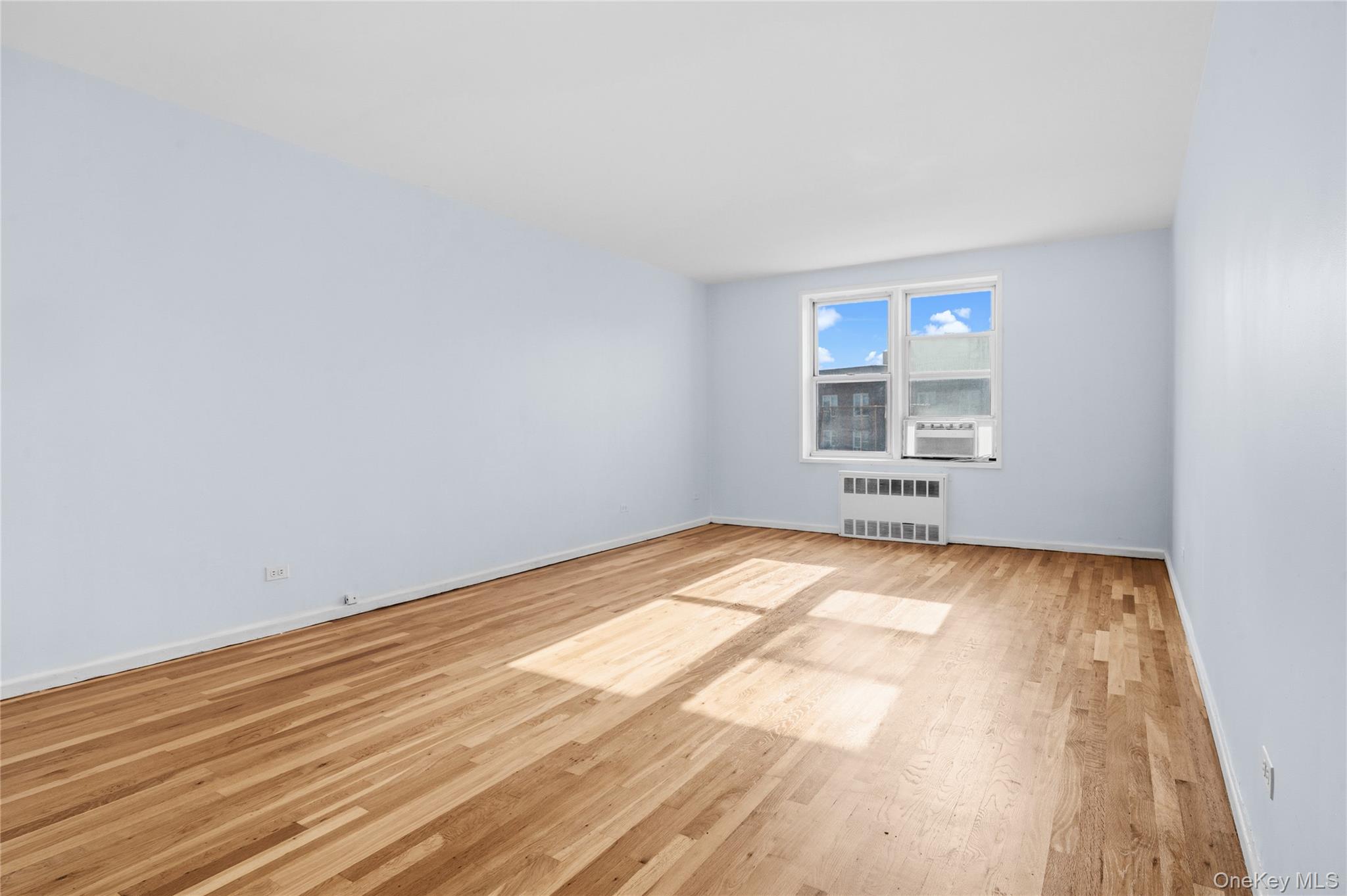 7445 Yellowstone Boulevard 6f Property Photo 6