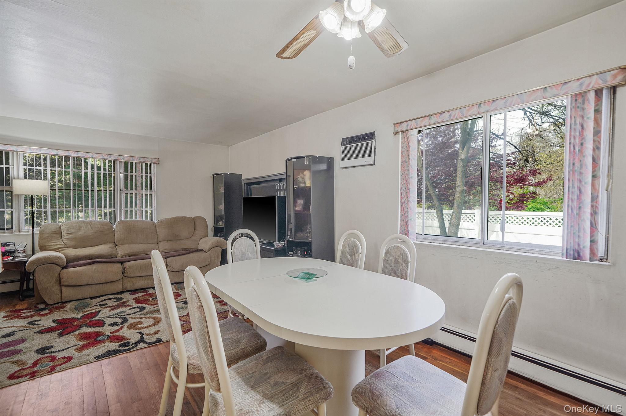 2771 Pond Avenue Property Photo 7