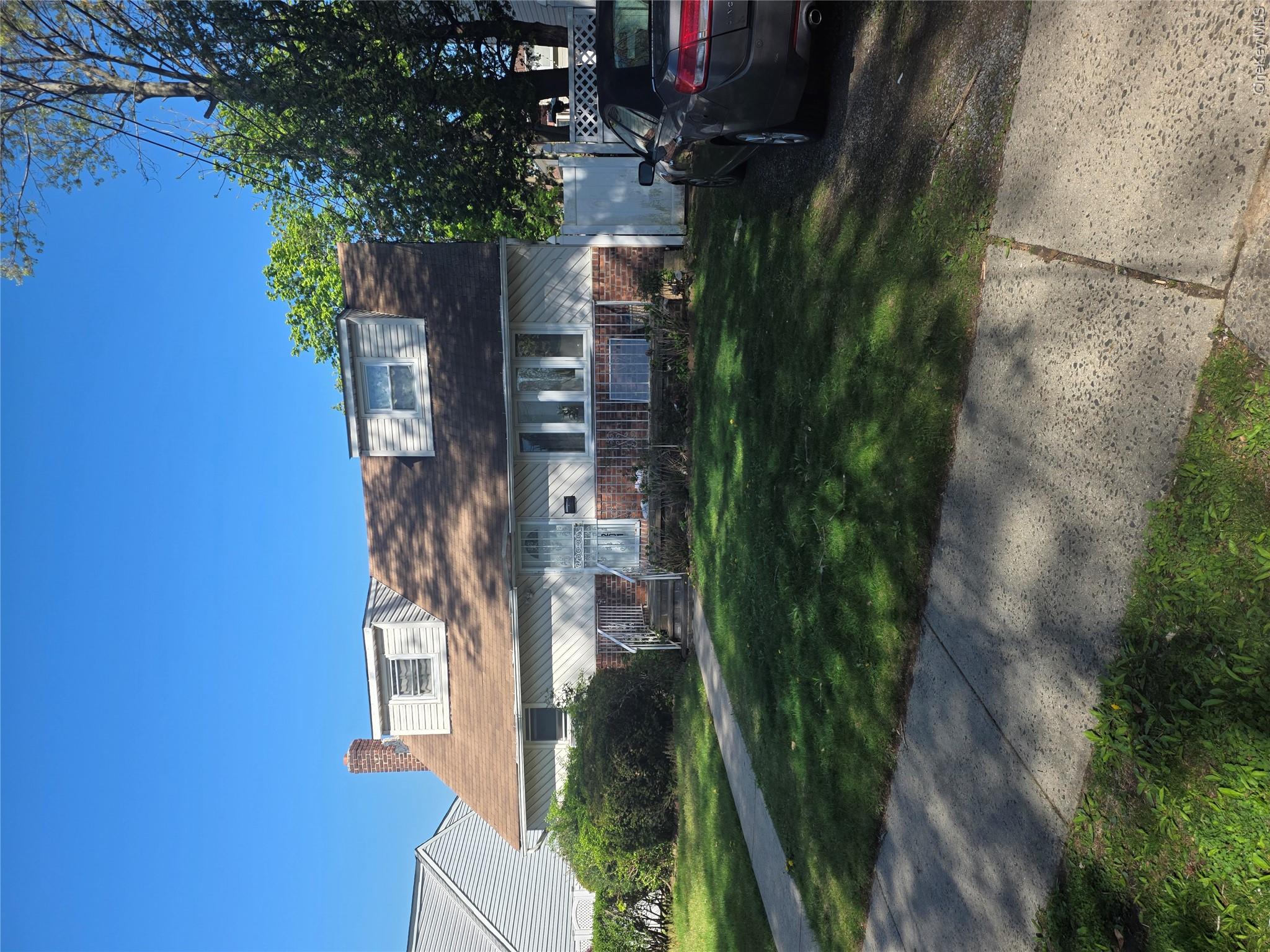 201 Benson Avenue Property Photo 1