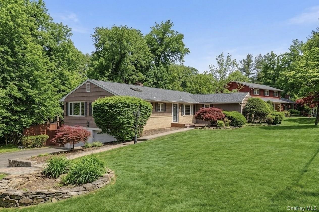 35 Mayer Drive Property Photo 2