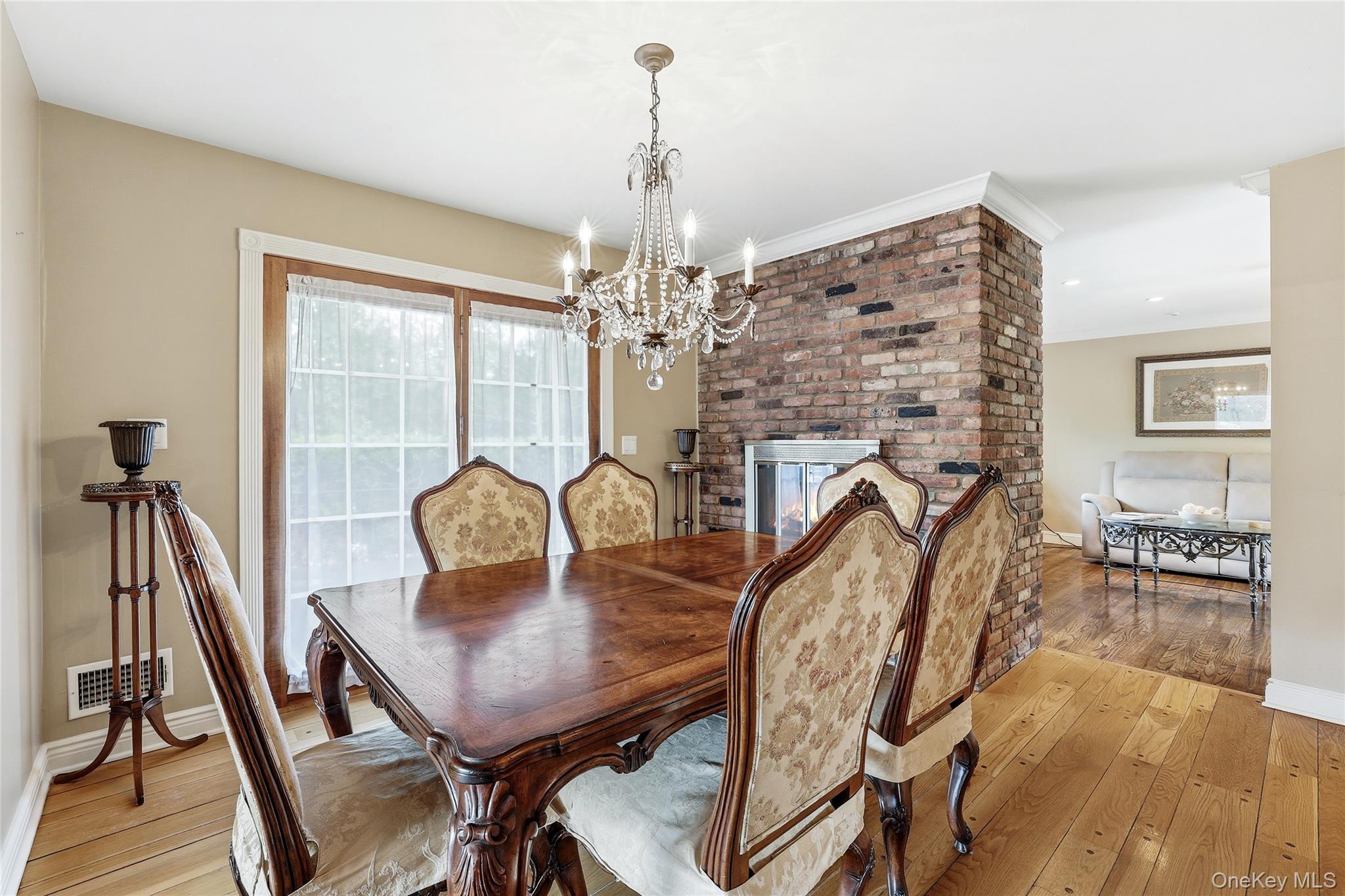 35 Mayer Drive Property Photo 6