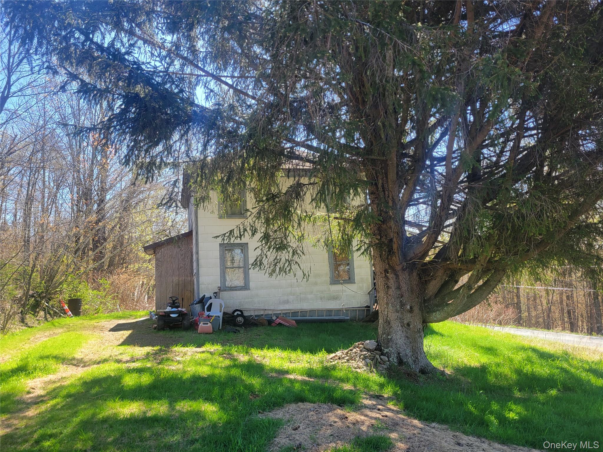 1089 Briscoe Road 1107 Property Photo 14