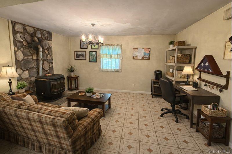 11 Sherwood Heights Property Photo 6