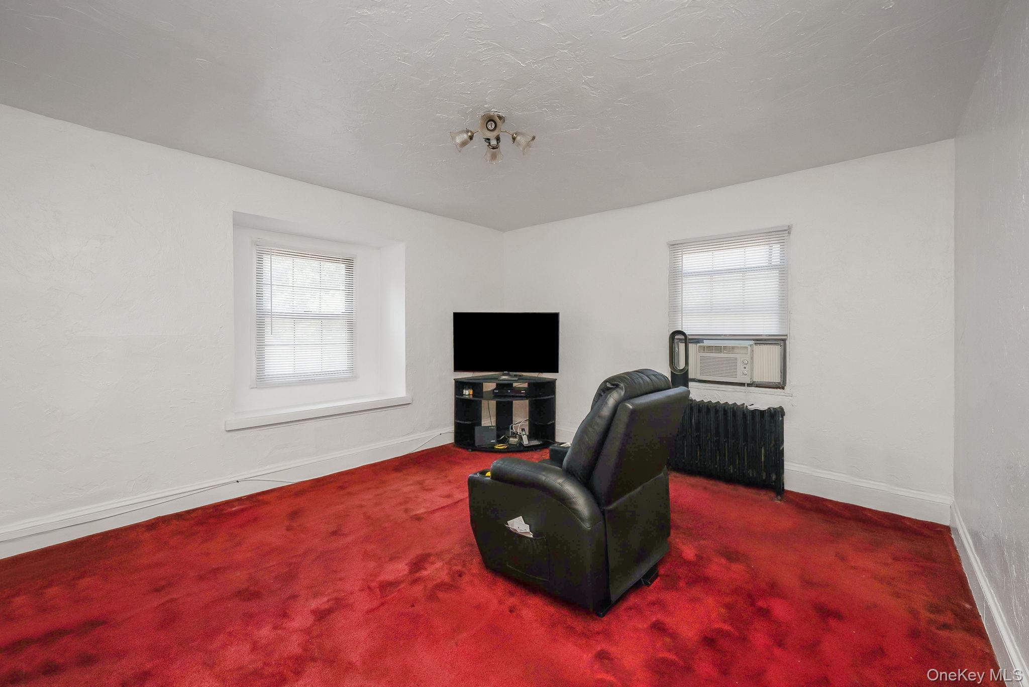 61 Continental Place Property Photo 15