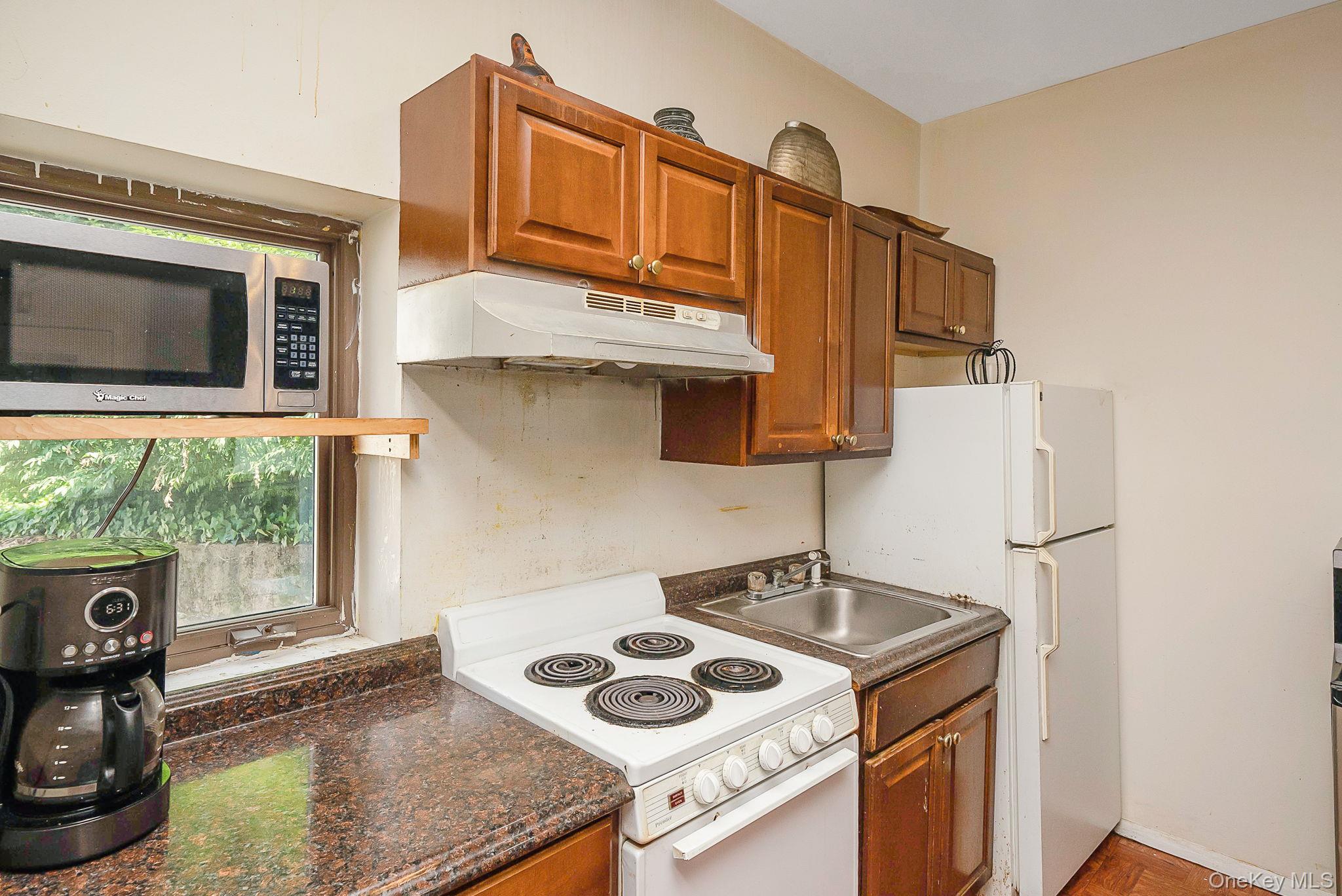 61 Continental Place Property Photo 25