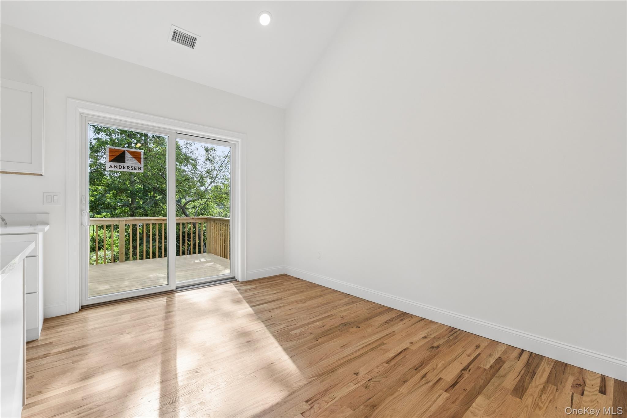 511 Walker Avenue Property Photo 7