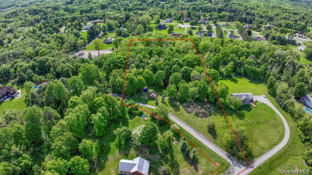 Harley Tucker Hill Property Photo 4