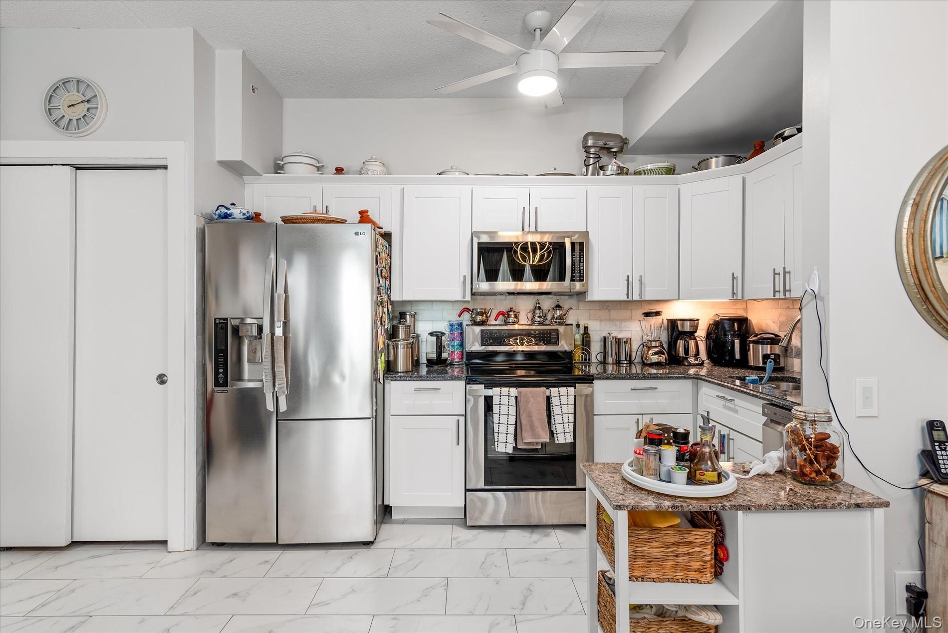 221 Beach 80th Street 7b Property Photo 1