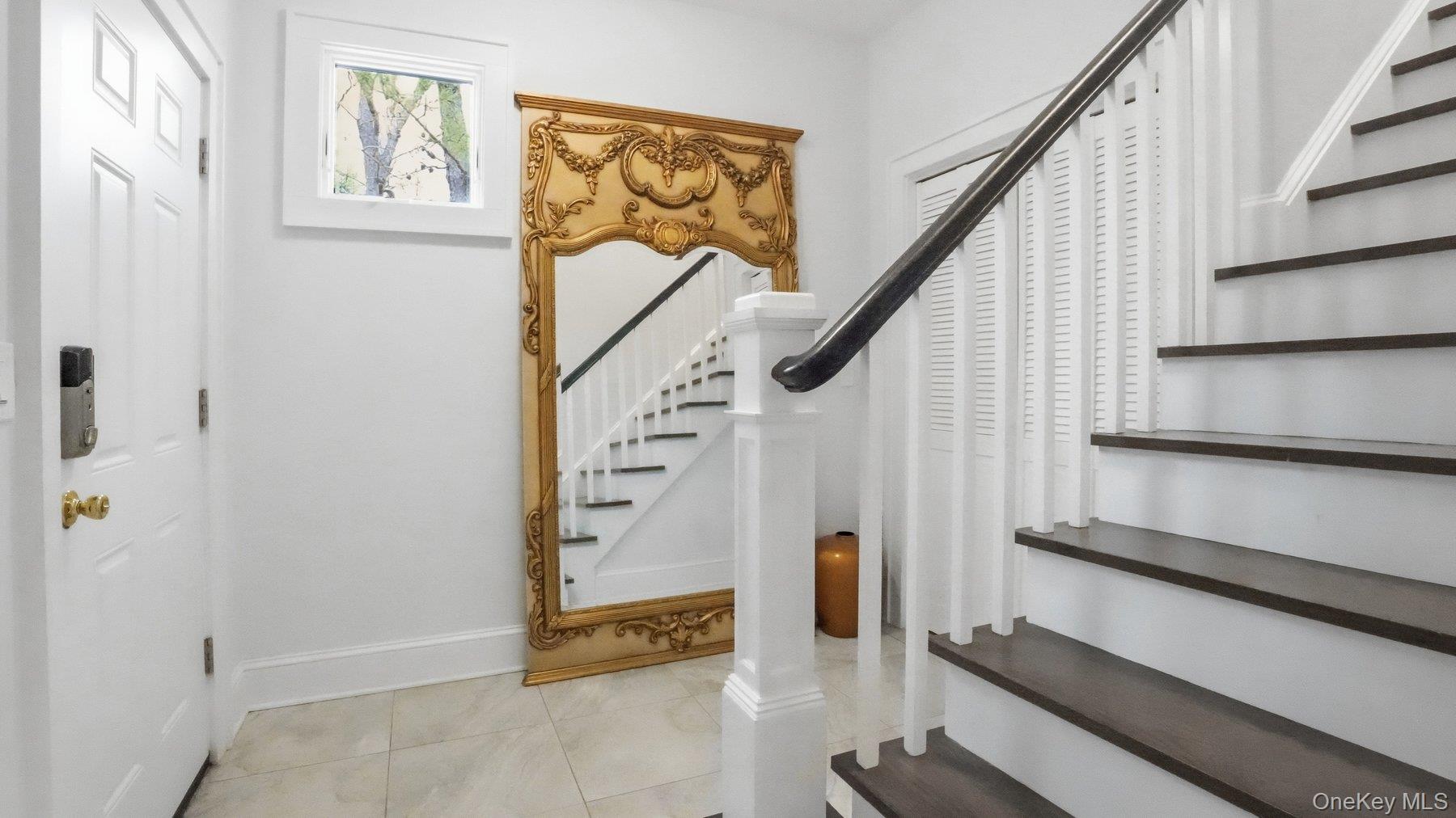 420 Maple Avenue Property Photo 2