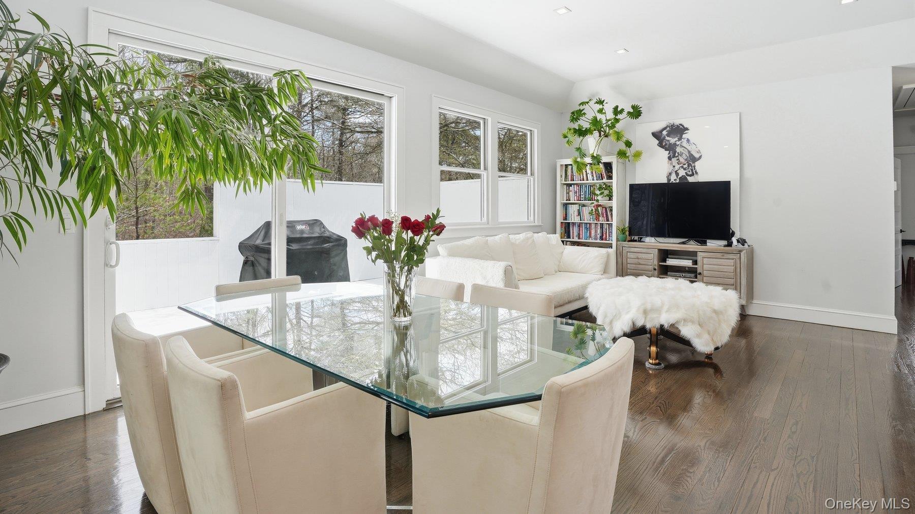 420 Maple Avenue Property Photo 11
