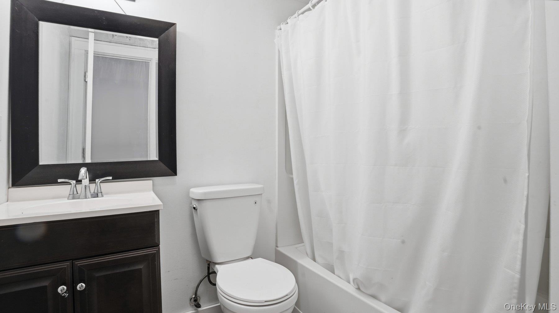 420 Maple Avenue Property Photo 22