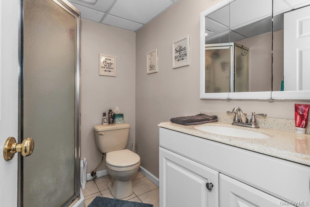 12 Spring Street Property Photo 22