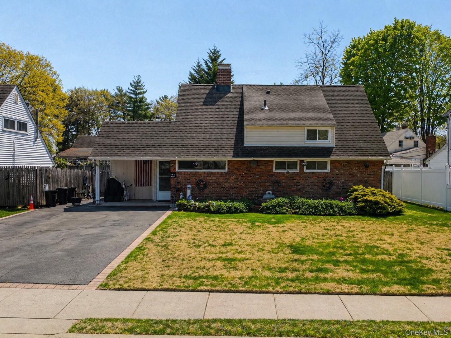 6 Mead Lane Property Photo 1