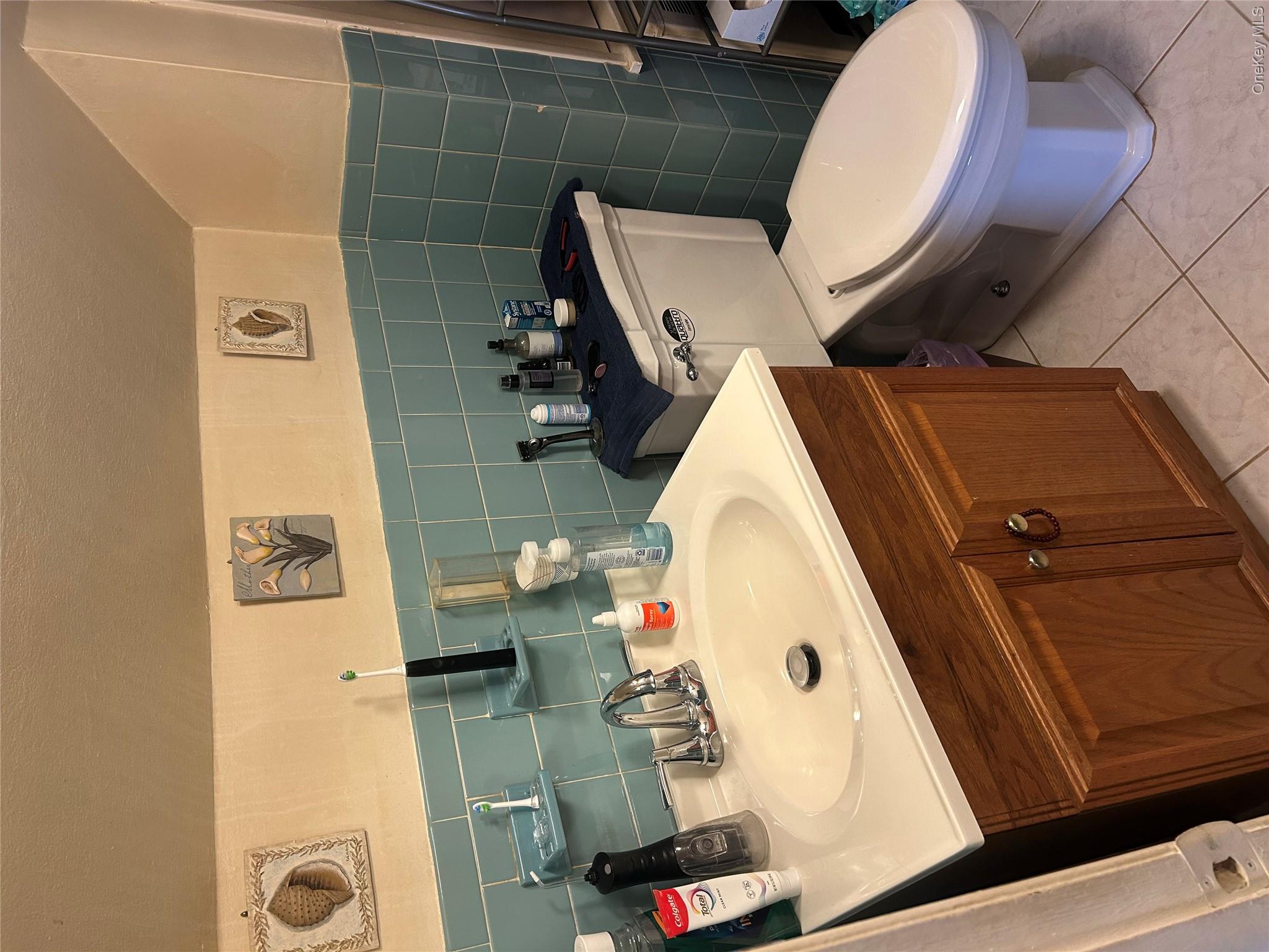 6 Mead Lane Property Photo 11
