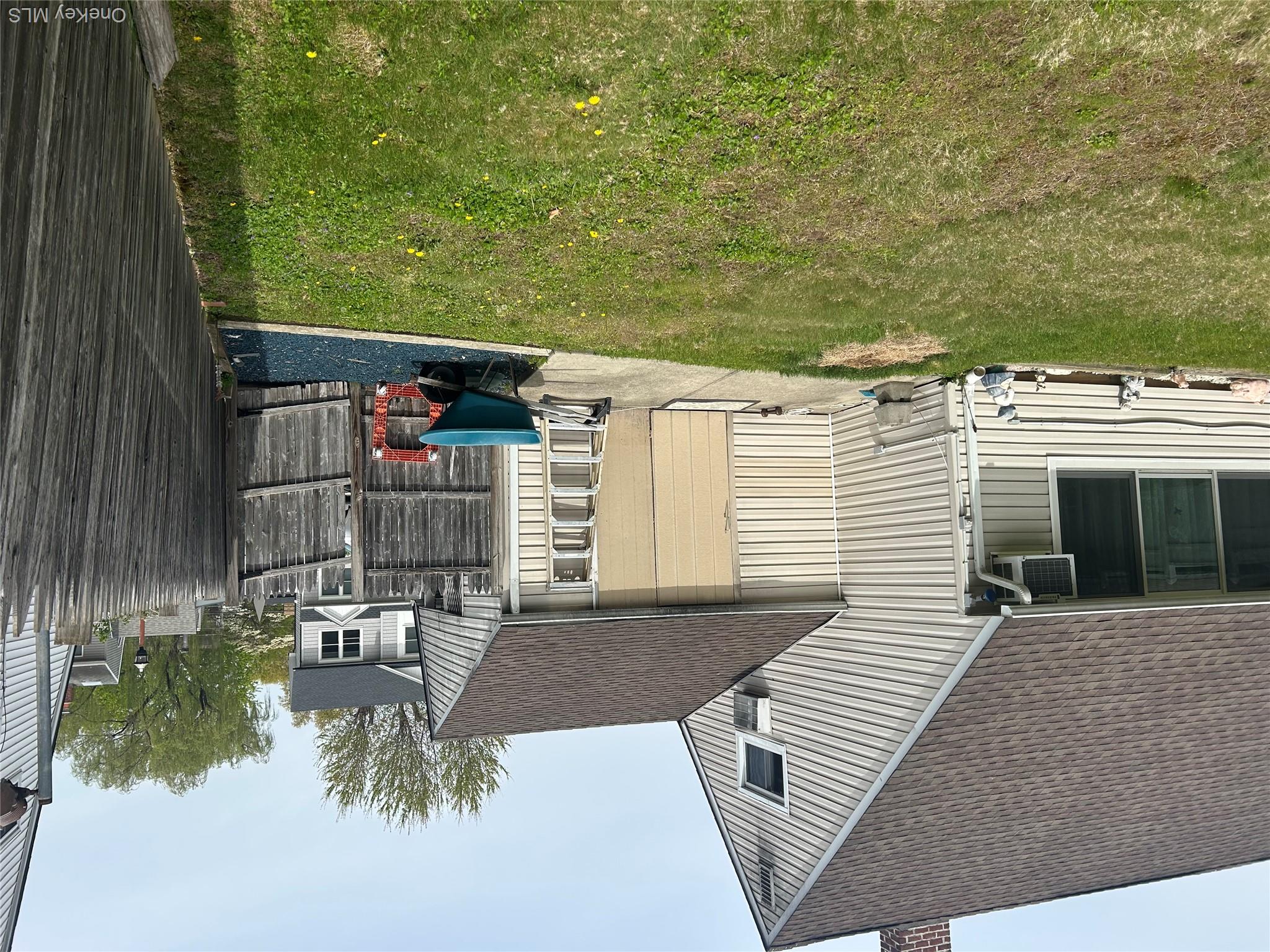 6 Mead Lane Property Photo 21
