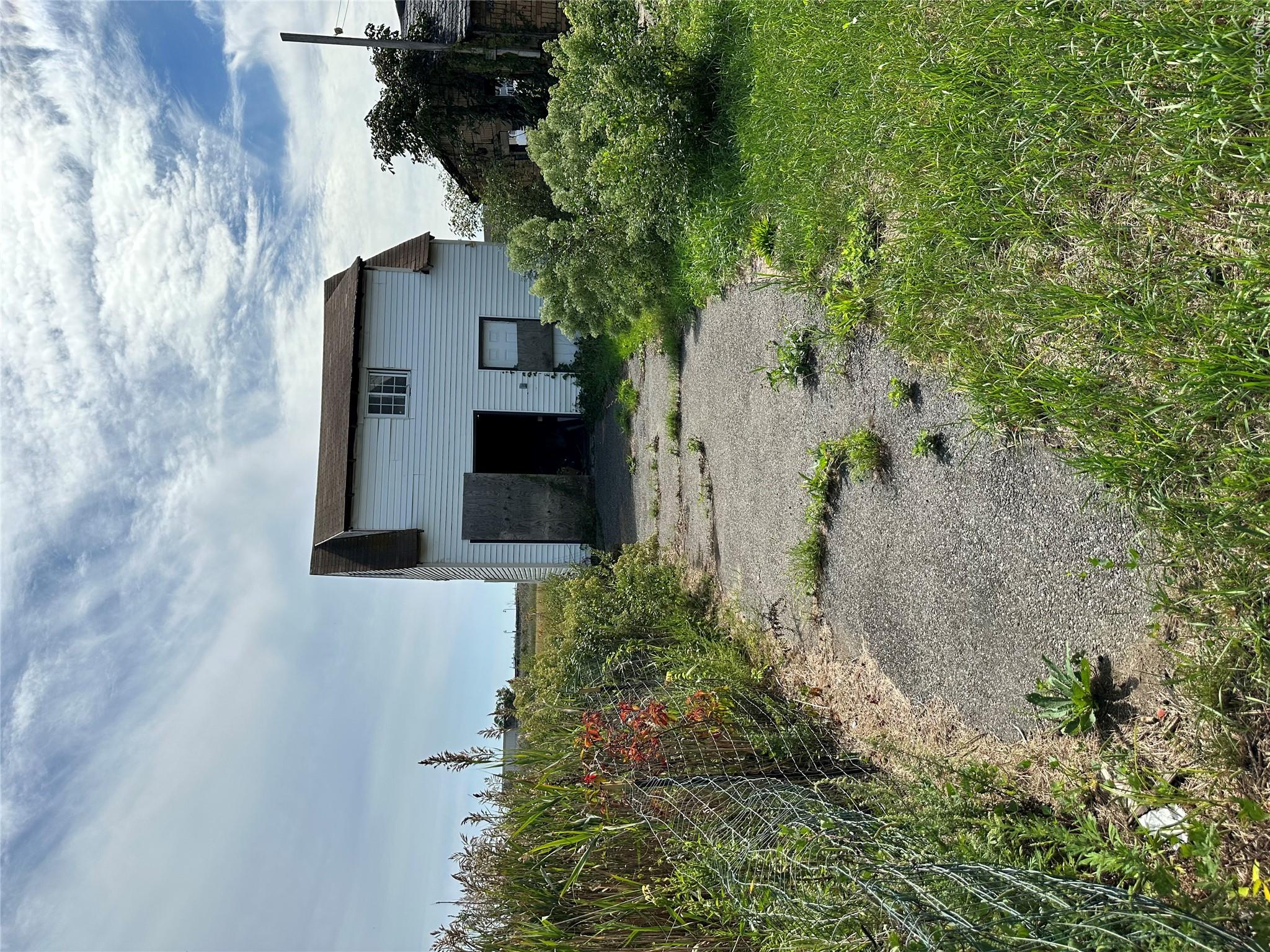 526/524 Cross Bay Boulevard Property Photo 13