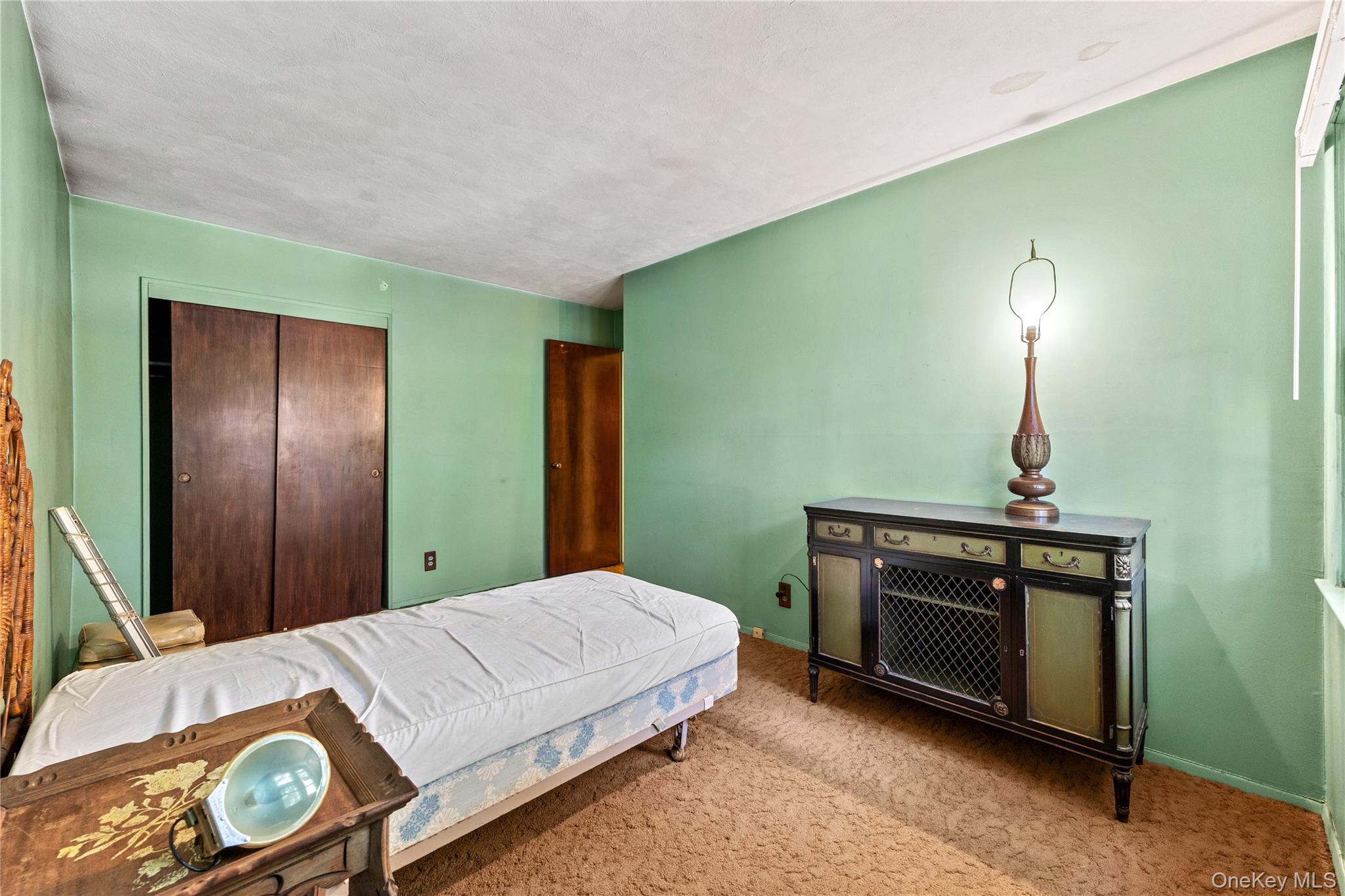 58 Claremont Avenue Property Photo 11