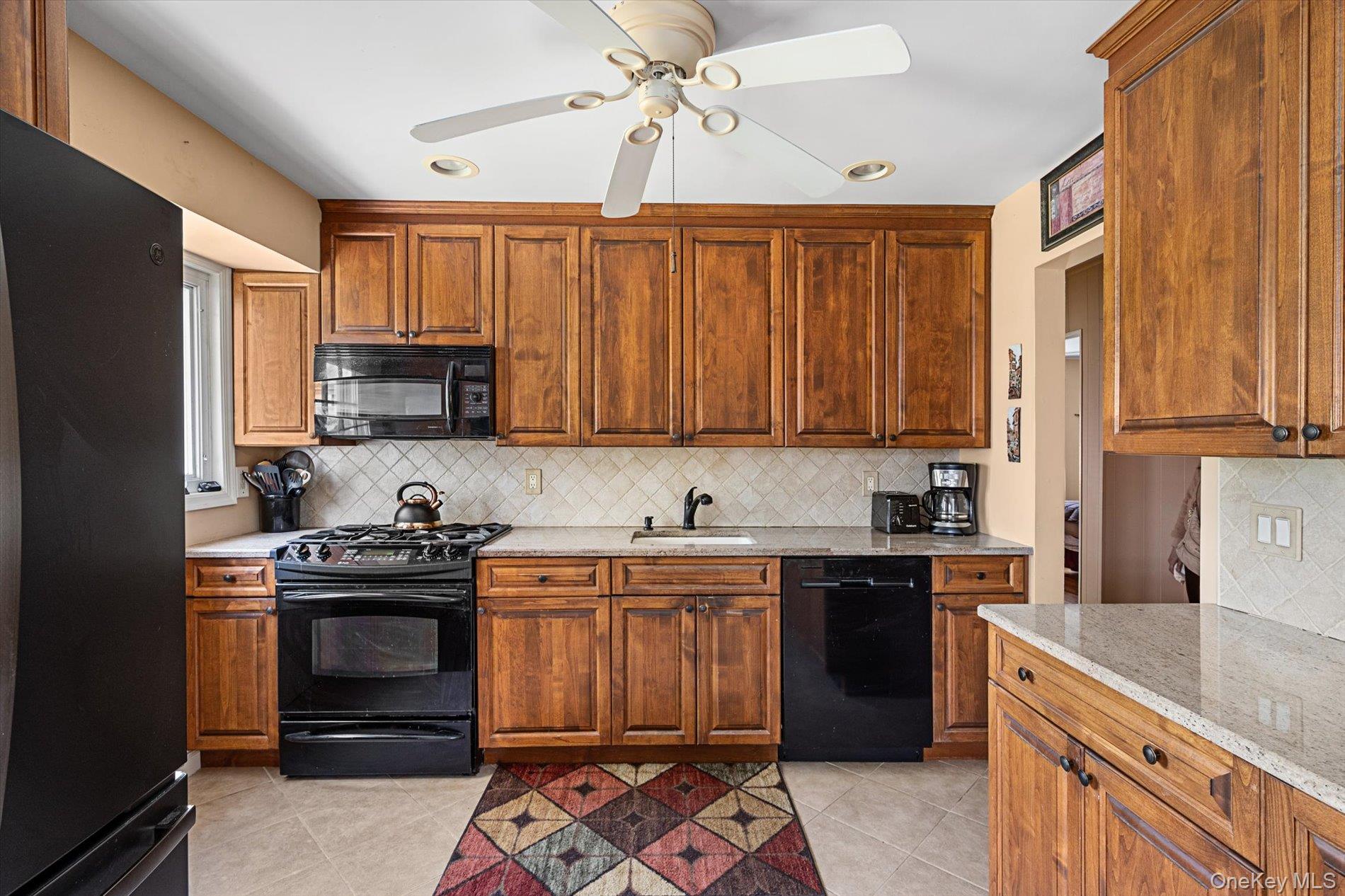 117 Betty Road Property Photo 8