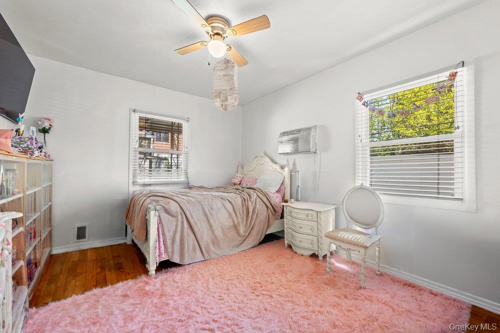 73-37 197th Street Property Photo 6