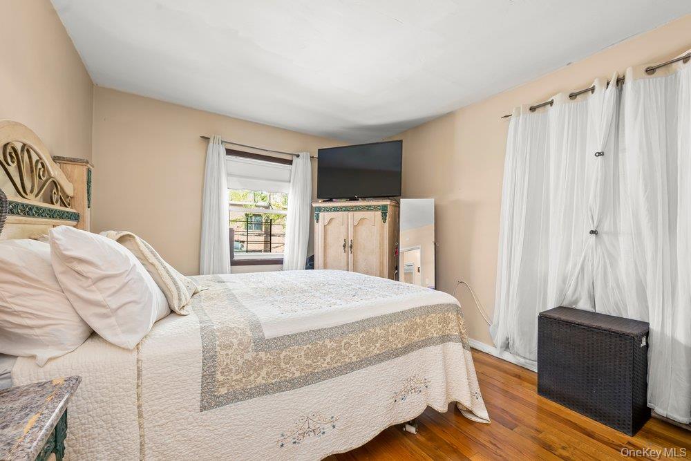 73-37 197th Street Property Photo 13